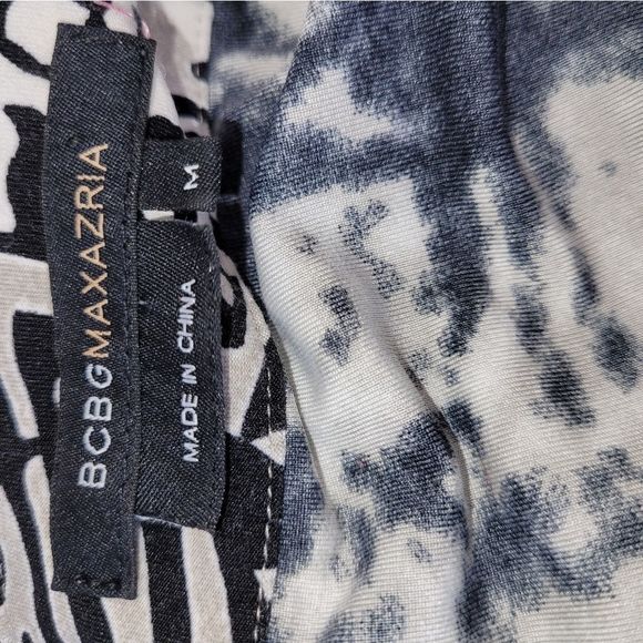 BCBG MAXAZRIA dress size M Medium - Picture 4 of 5